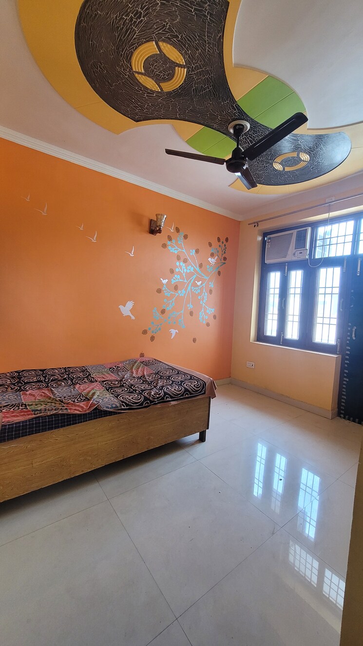 Room, gtb enclave 3 Bedroom 950 Sq.Ft. Apartment In Gtb Enclave Delhi 8979204