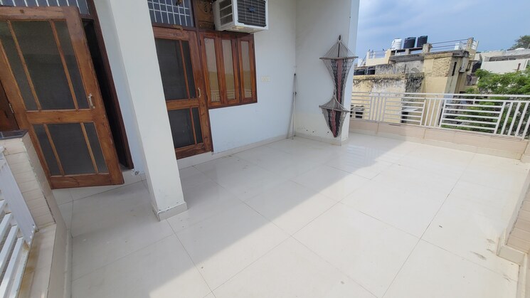 Balcony, gtb enclave 3 Bedroom 950 Sq.Ft. Apartment In Gtb Enclave Delhi 8979204