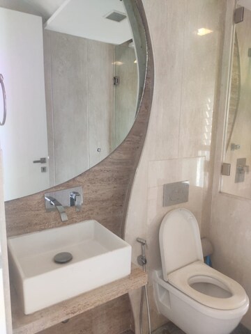Bathroom in 4 BHK Apartment at White Lotus, Santacruz West – for Rent