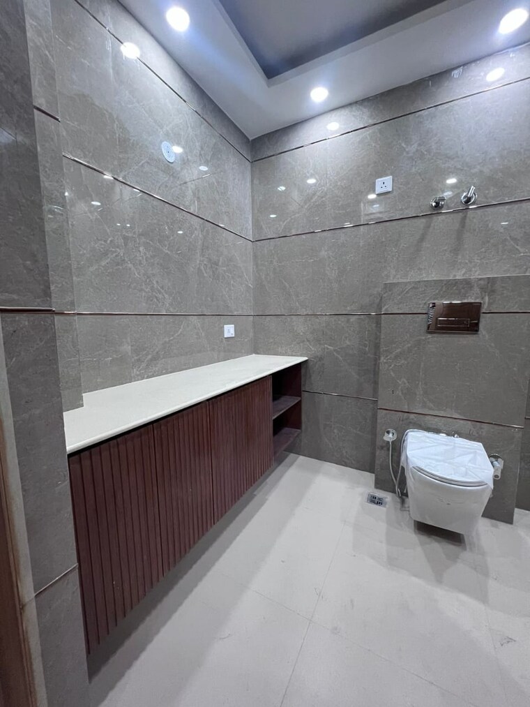 Kitchen, new industrial township 5 3.5 Bedroom 2250 Sq.Ft. Builder Floor In New Industrial Township 5 Faridabad 8979242