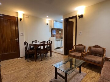 Living Room in 2 BHK Builder Floor at South Delhi – for Rent