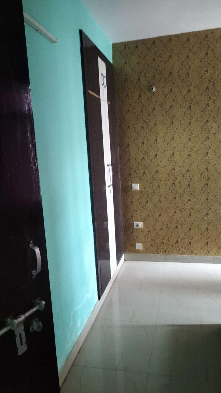 undefined, srs-royal-hills 2.5 Bedroom 1133 Sq.Ft. Apartment In Sector 87 Faridabad 8979273