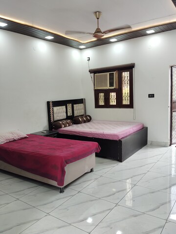 1 BHK Apartment For Rent in Jahaz Apartments, Paschim Vihar
