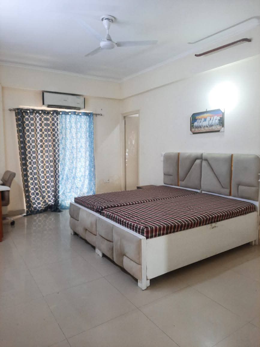 3.5 BHK + Study Room Apartment For Rent in Aims Golf City