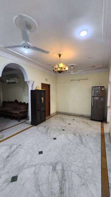 Bathroom in 3 BHK Builder Floor at RWA Apartments Sector 41, Sector 41 – for Rent