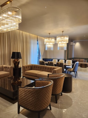 3 BHK Apartment For Sale in International Airport Road