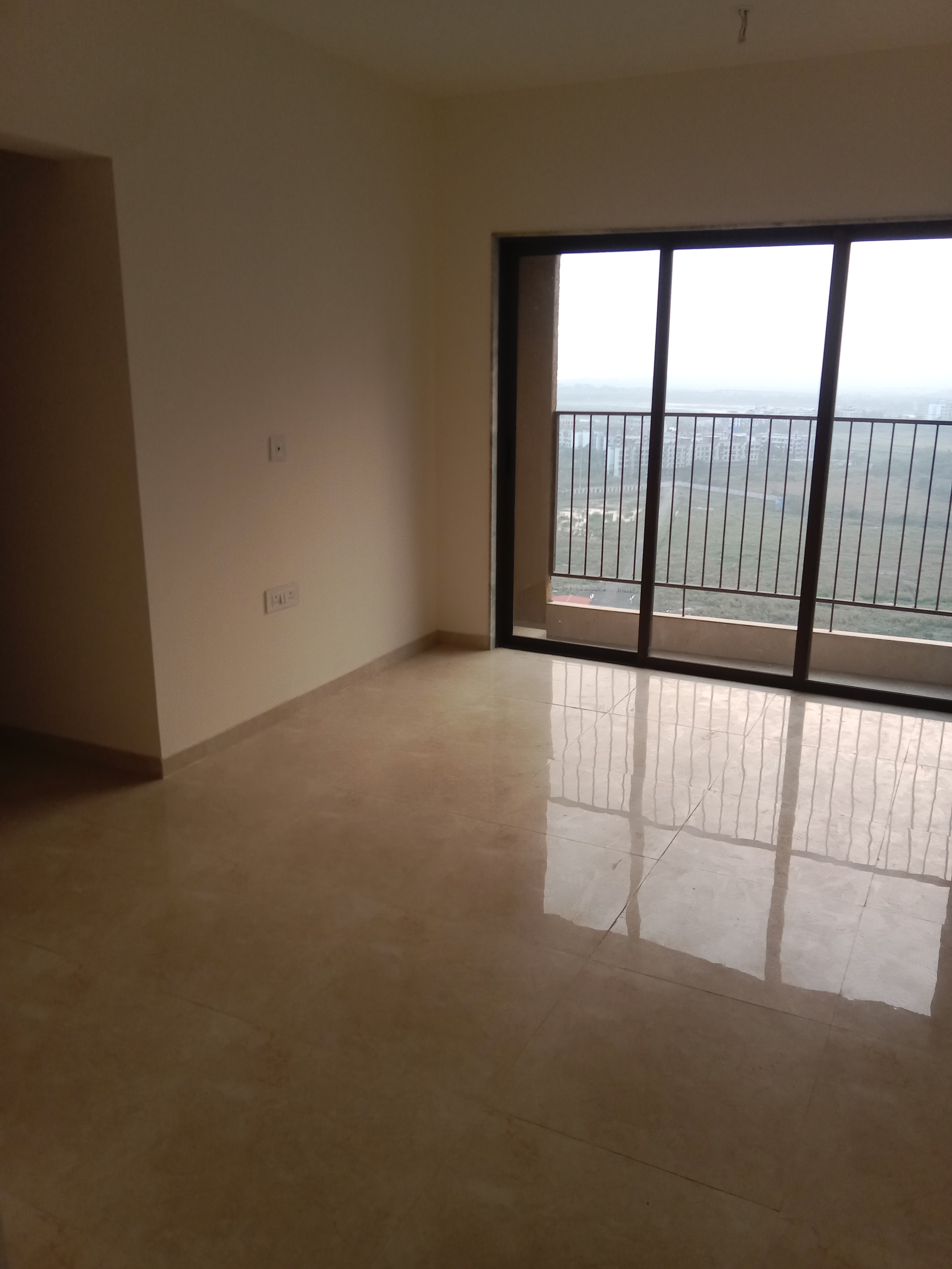1 BHK Apartment For Rent in Sunteck West World
