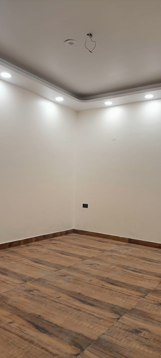 4 BHK + Pooja Room Builder Floor For Rent in Rwa Appartment 