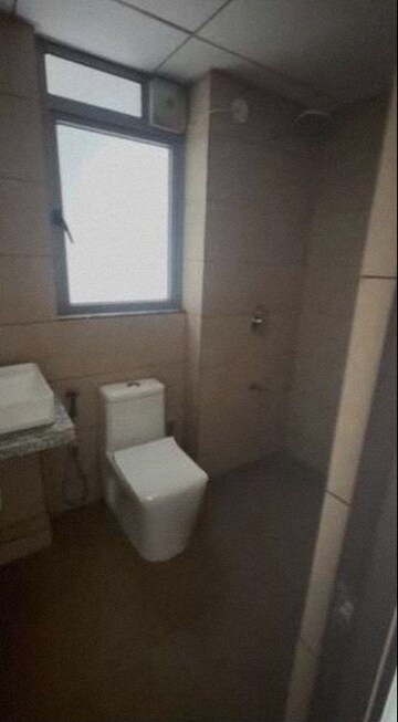 Bathroom in 2 BHK Apartment at Kalpataru Immensa, Kolshet Road – for Rent