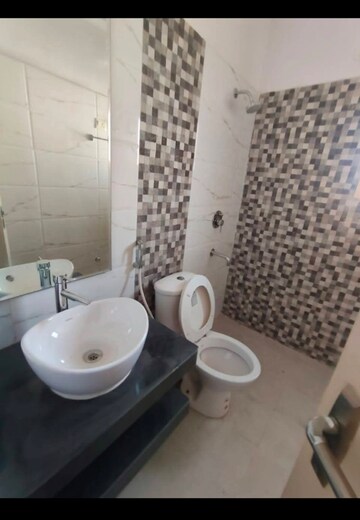 3 BHK Builder Floor For Rent in RWA Residential Society Sector 46, Sector 46