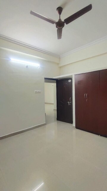 Room in 2 BHK Apartment at Begumpet – for Rent