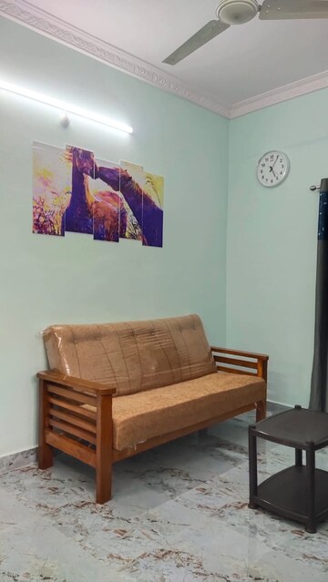 Bedroom in 1 BHK Builder Floor at Somajiguda – for Rent