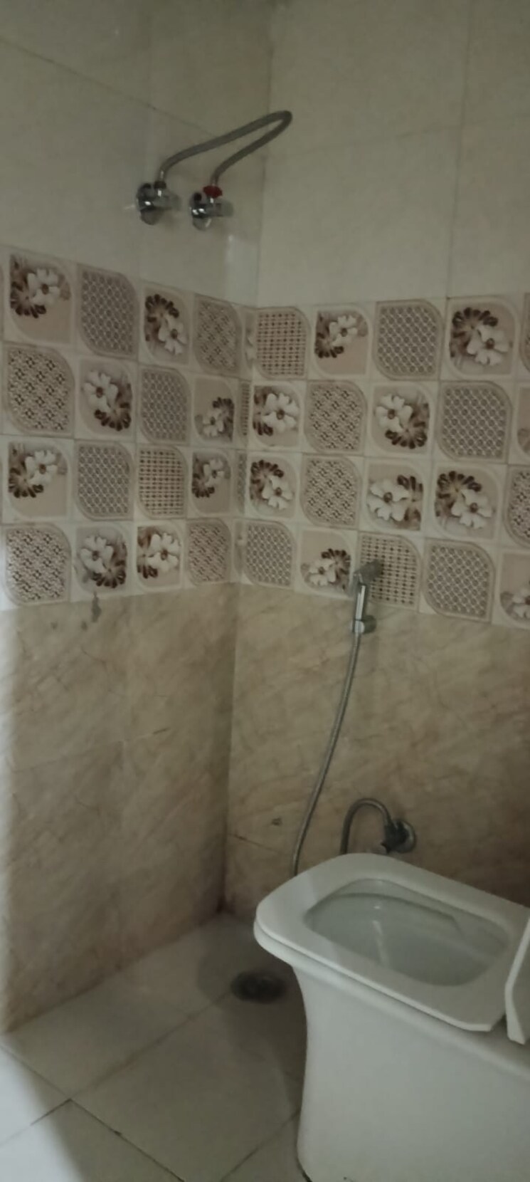 Bathroom, krishna-tower-noida 2 Bedroom 1050 Sq.Ft. Builder Floor In Sector 73 Noida 8979468