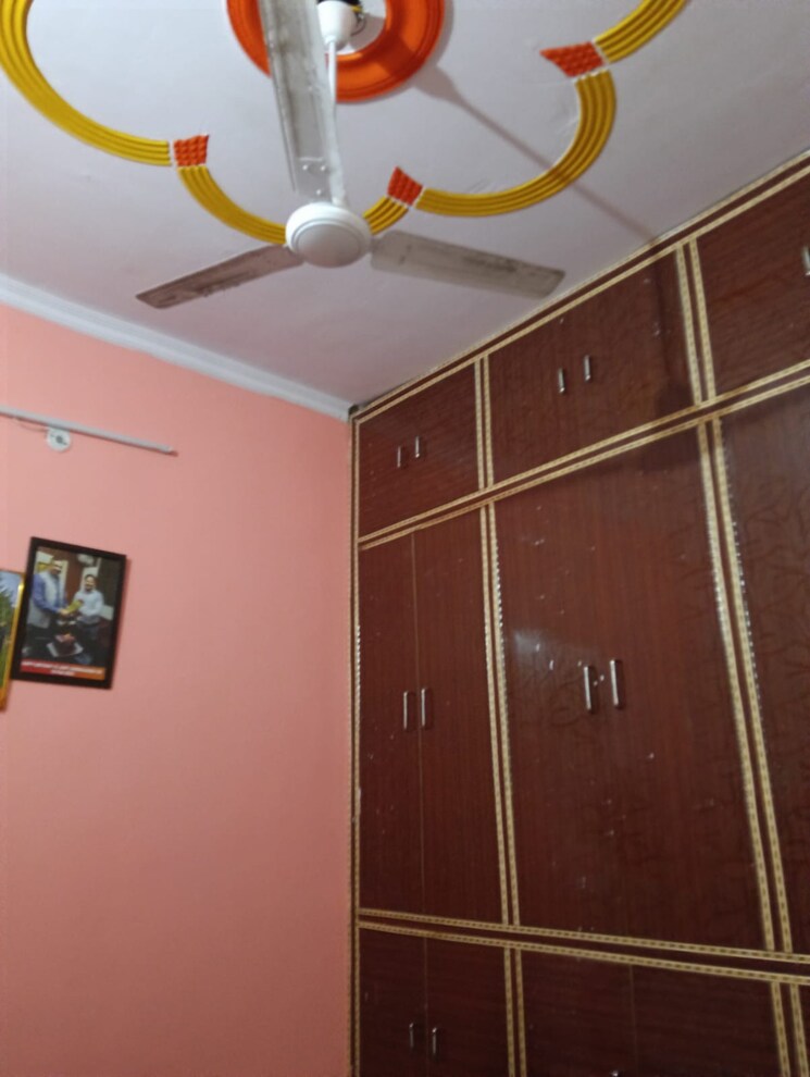 undefined, raj nagar extension 3 Bedroom 1600 Sq.Ft. Independent House In Raj Nagar Extension Ghaziabad 8979474