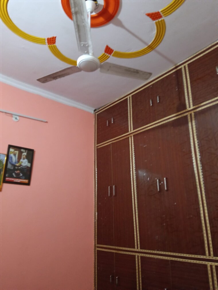 undefined, raj nagar extension 3 Bedroom 1600 Sq.Ft. Independent House In Raj Nagar Extension Ghaziabad 8979474