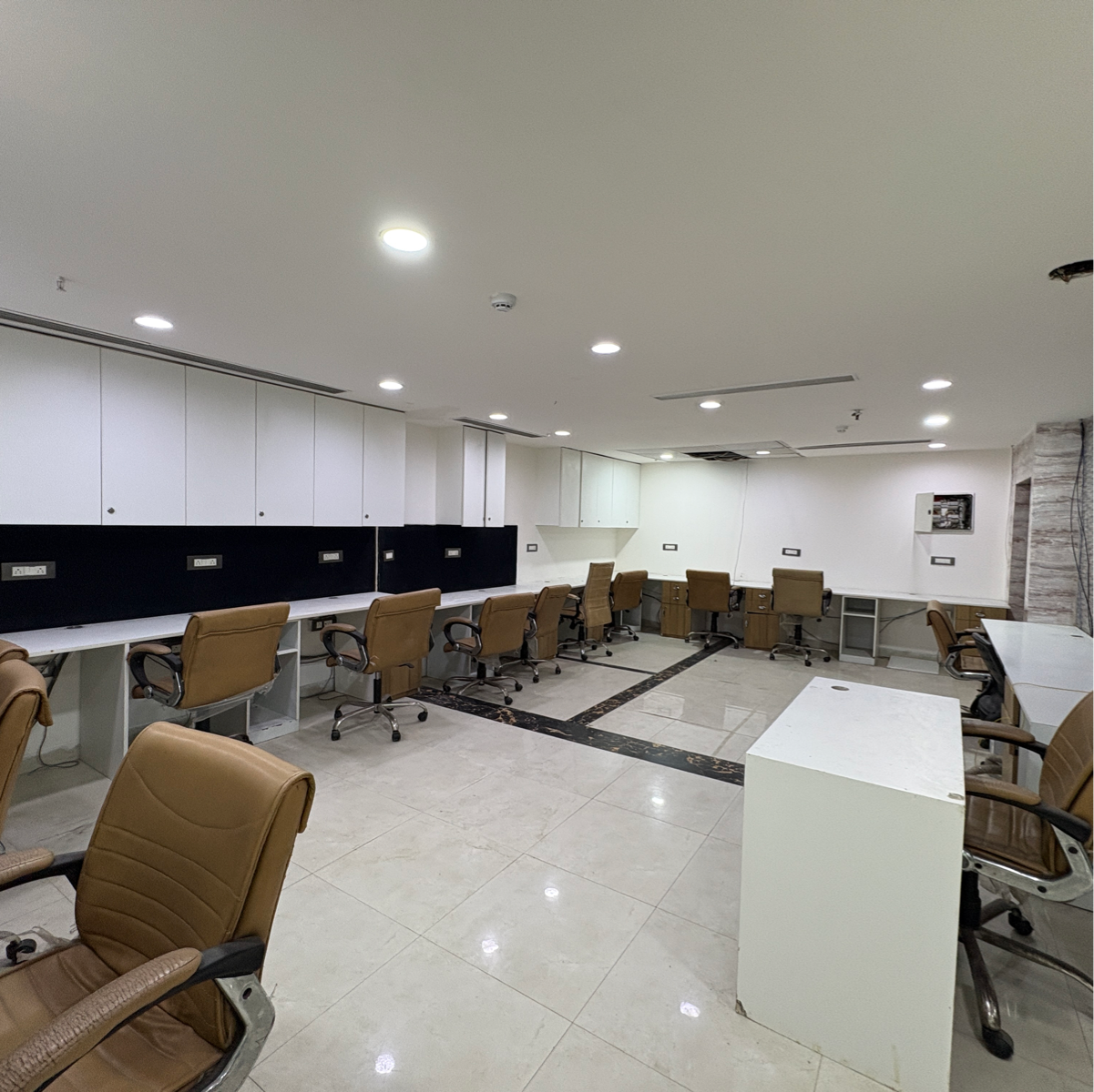 Office Space For Rent in Netaji Subhash Place 