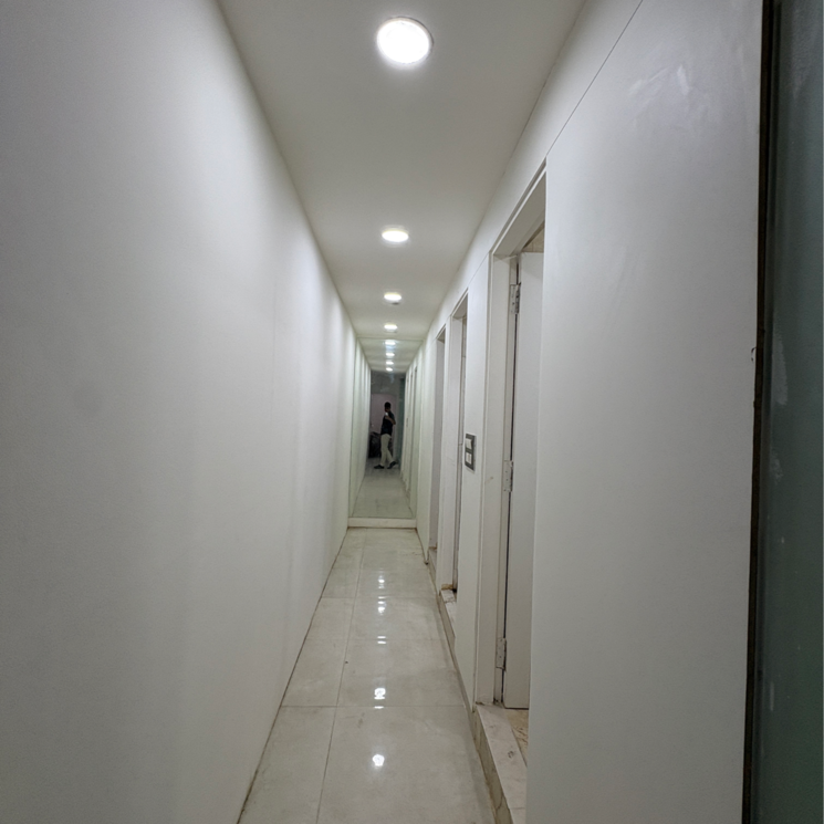 undefined, netaji subhash place Commercial Office Space 1600 Sq.Ft. In Netaji Subhash Place Delhi 8979480