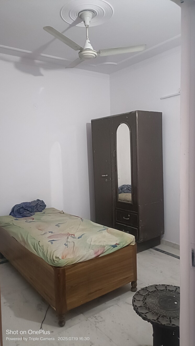 Bedroom, ashoka enclave 3 Bedroom 1450 Sq.Ft. Builder Floor In Ashoka Enclave Faridabad 8979495