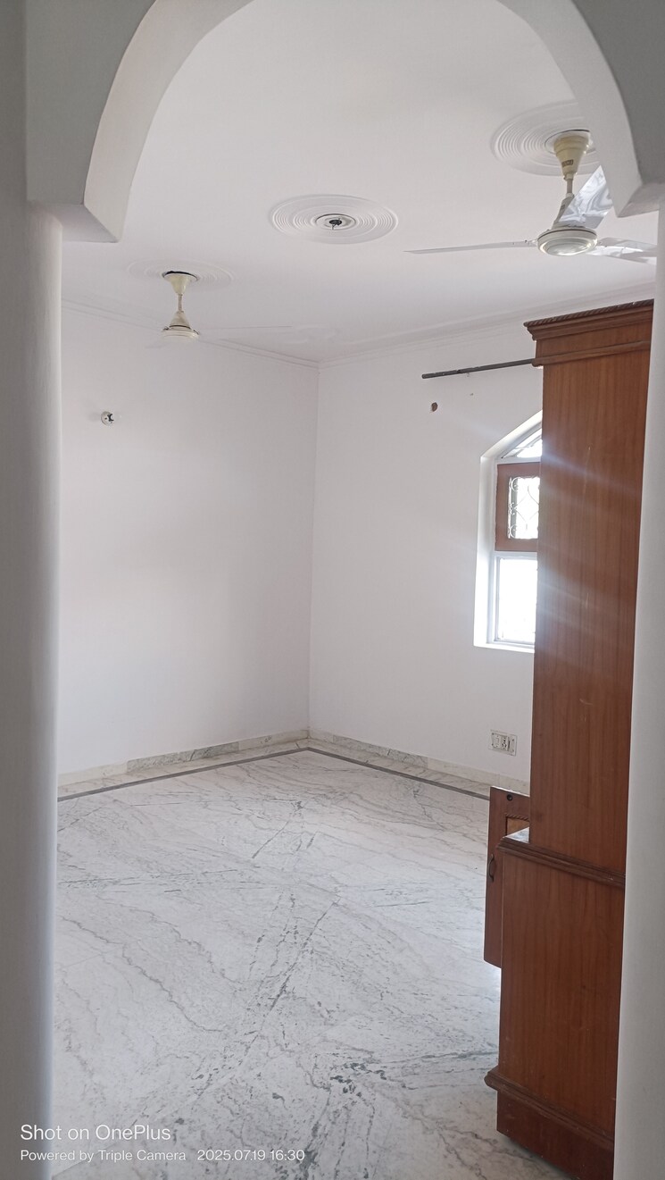 Room, ashoka enclave 3 Bedroom 1450 Sq.Ft. Builder Floor In Ashoka Enclave Faridabad 8979495