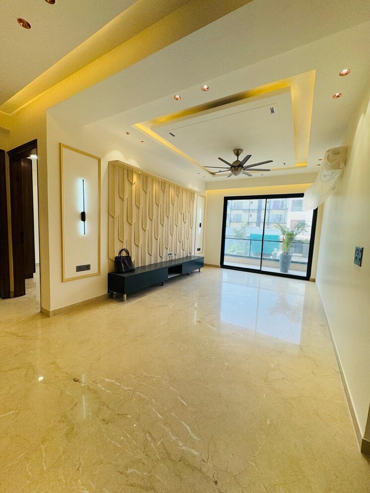 Room, sector 51 4 Bedroom 263 Sq.Yd. Builder Floor In Sector 51 Gurgaon 8979494