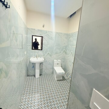 Bathroom in 2.5 BHK Builder Floor at RWA Apartments Sector 108, Sector 108 – for Rent