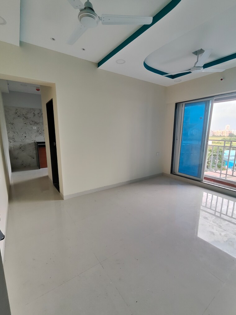 Room, vasai west 1 Bedroom 420 Sq.Ft. Apartment In Vasai West Palghar 8979518