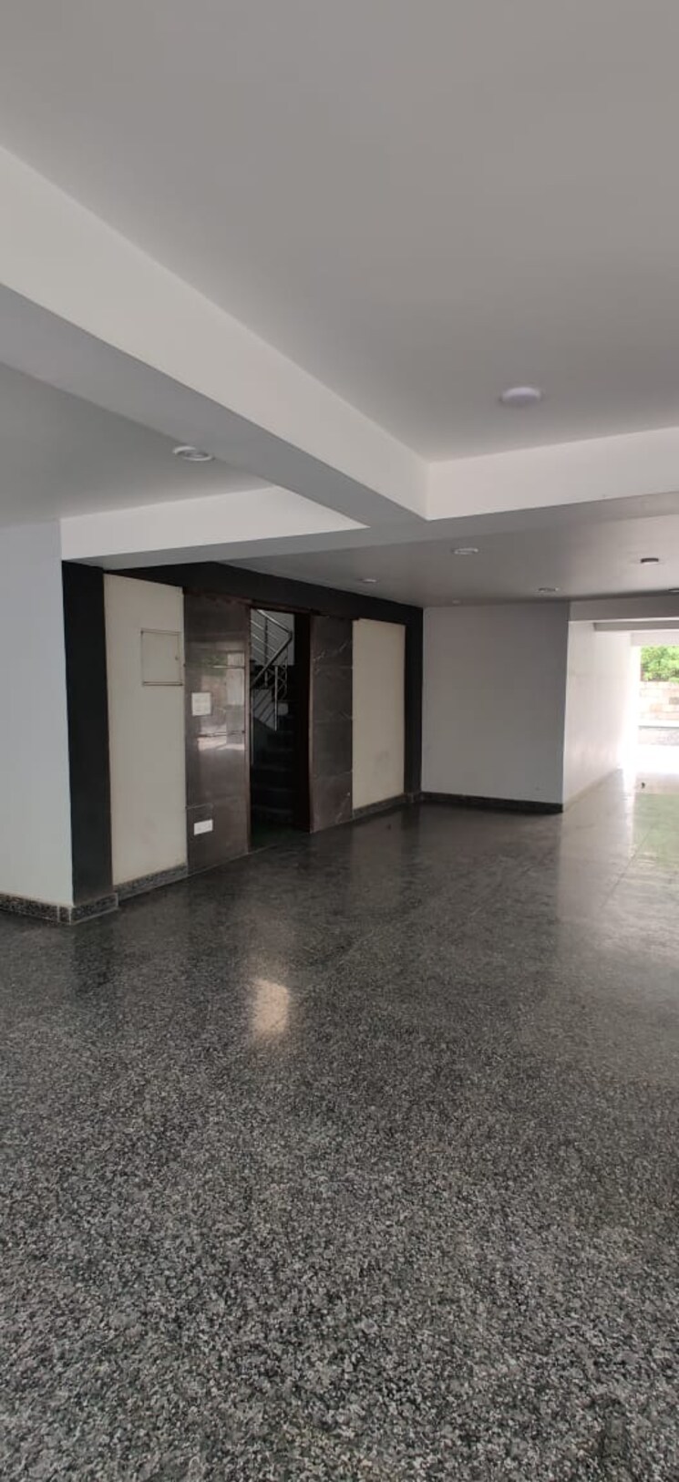 undefined, sector 21d 5 Bedroom 4500 Sq.Ft. Builder Floor In Sector 21d Faridabad 8979538