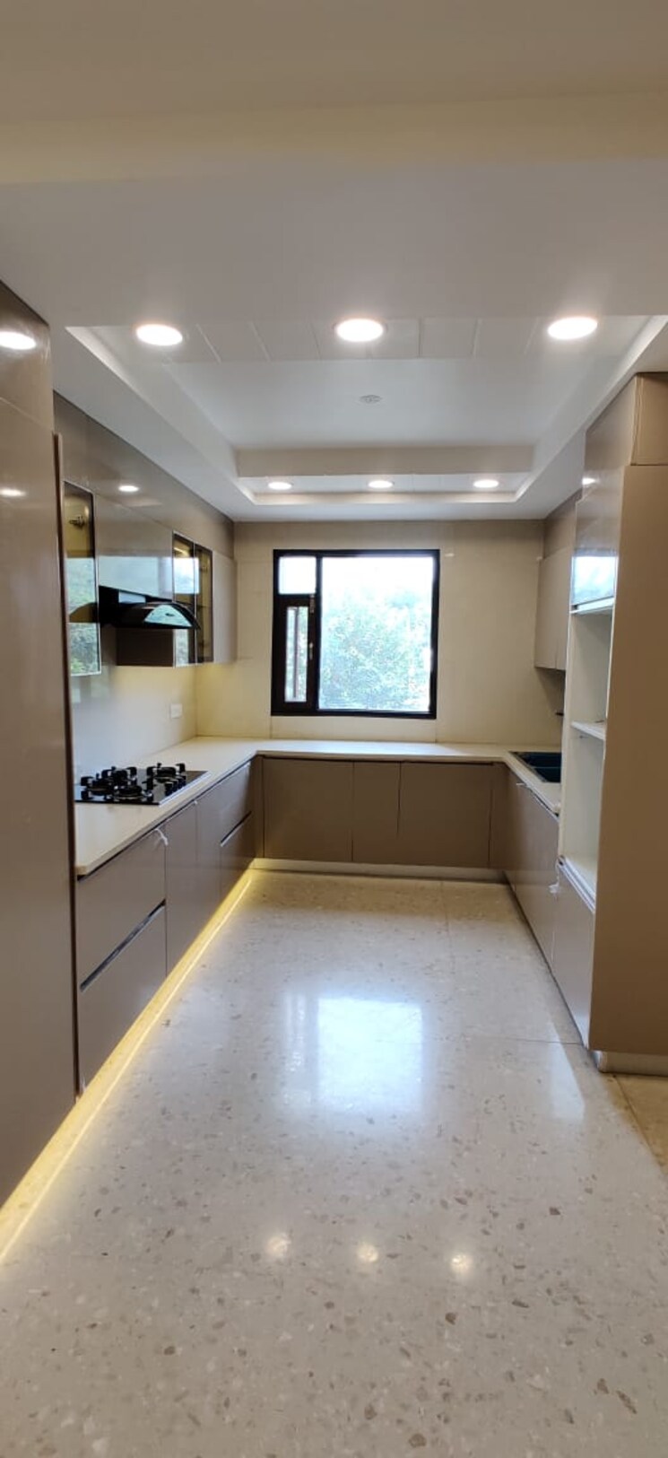 Kitchen, sector 21d 5 Bedroom 4500 Sq.Ft. Builder Floor In Sector 21d Faridabad 8979538