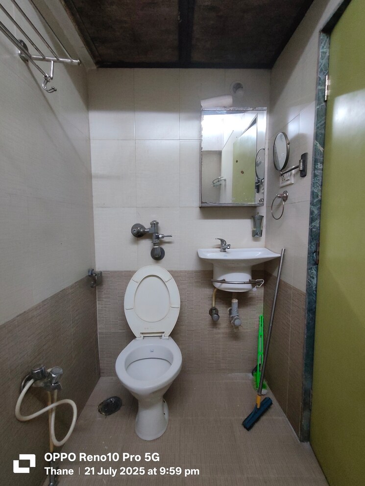 Bathroom, ozone-valley 2 Bedroom 834 Sq.Ft. Apartment In Kalwa Thane 8979545