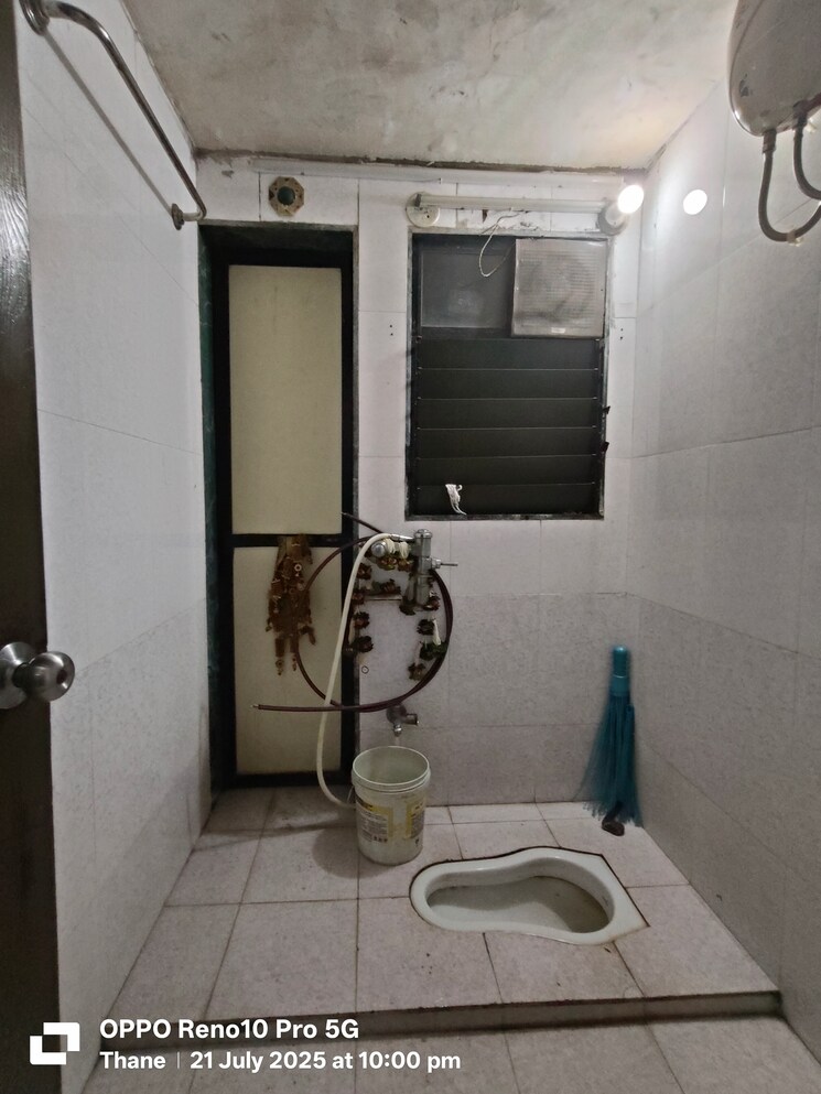 Bathroom, ozone-valley 2 Bedroom 834 Sq.Ft. Apartment In Kalwa Thane 8979545