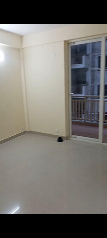 Room in 3 BHK Apartment at Ansal Estella, Sector 103 – for Sale