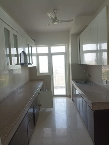 Kitchen in 3.5 BHK Apartment at SS Linden, Sector 84 – for Rent