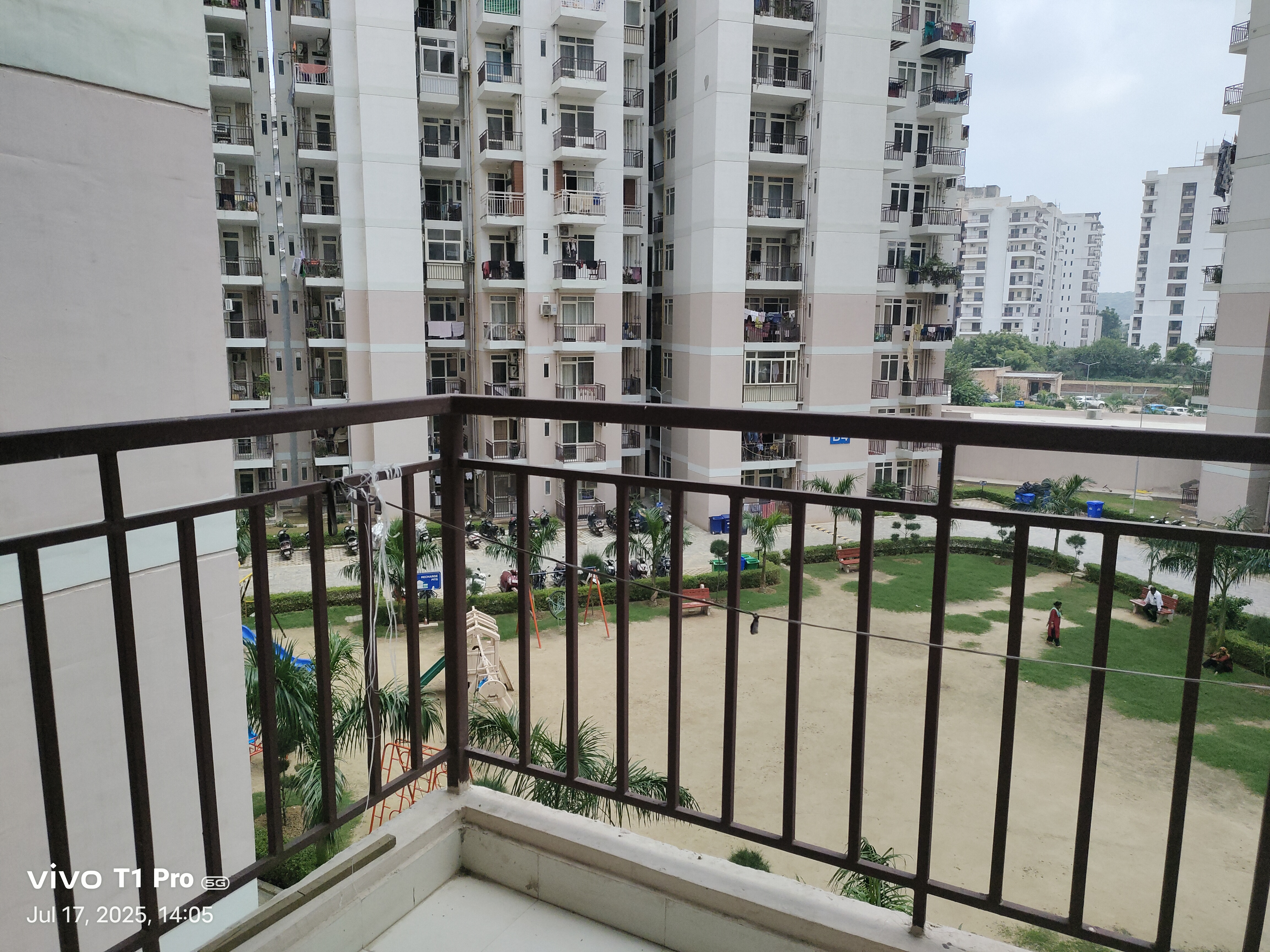 2 BHK Apartment For Rent in Signature Global Proxima