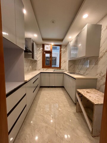 Kitchen in 3 BHK Builder Floor at Palm Residency Chhatarpur, Chattarpur – for Rent