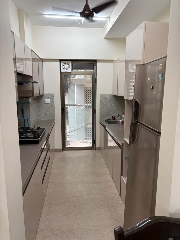 Kitchen, gee-cee-proximus 3 Bedroom 1011 Sq.Ft. Apartment In Chembur Mumbai 8979571