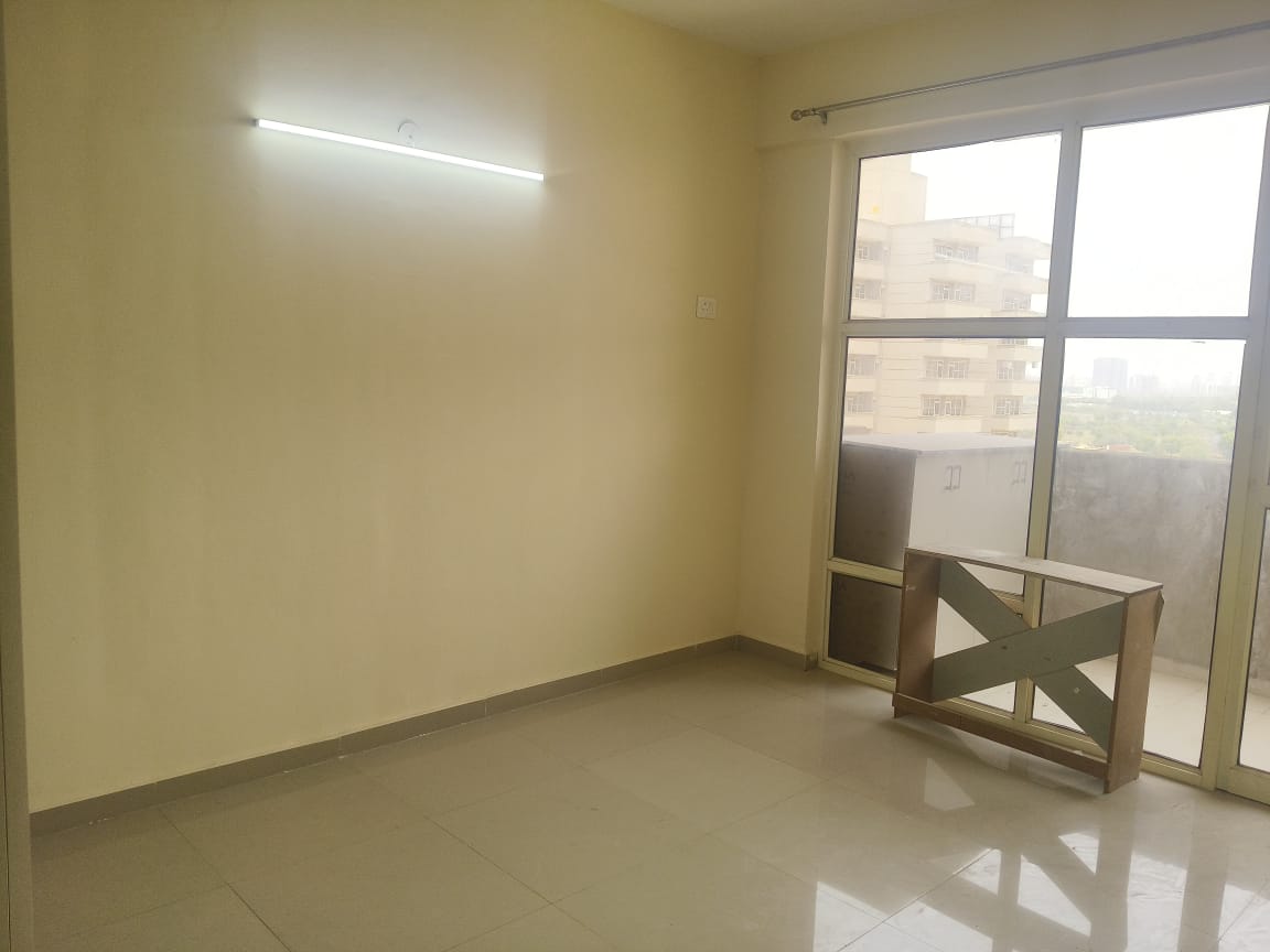 2 BHK Apartment For Rent in Signature Global Proxima