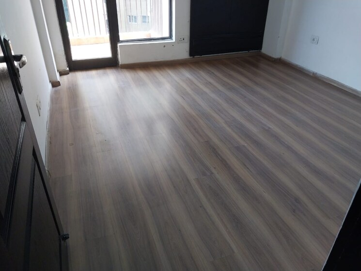 Room, logix-blossom-county 2.5 Bedroom 1418 Sq.Ft. Apartment In Sector 137 Noida 8979639