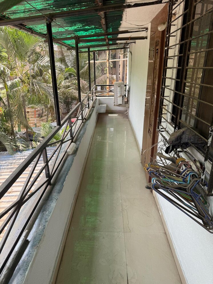 Balcony, parshwa-girnar-tirth 3 Bedroom 997 Sq.Ft. Apartment In Kalyan West Thane 8979652