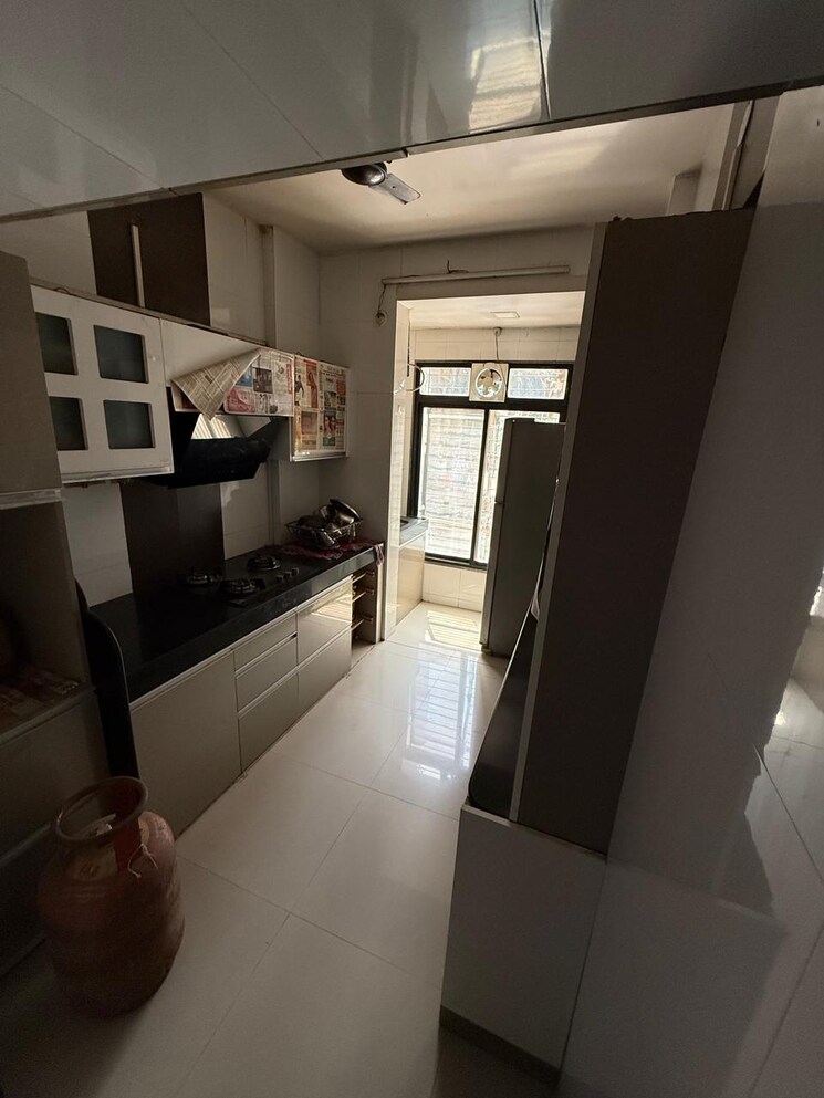 Kitchen, parshwa-girnar-tirth 3 Bedroom 997 Sq.Ft. Apartment In Kalyan West Thane 8979652