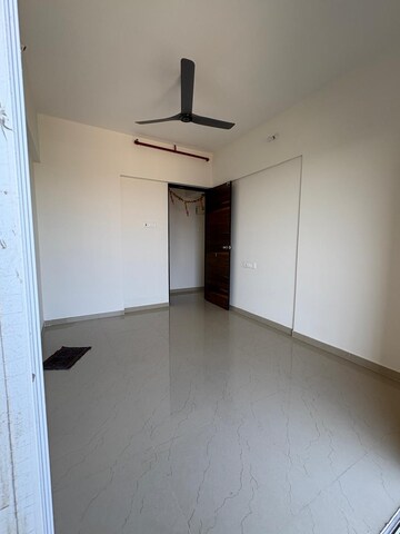 Room in 1 BHK Apartment at Radheya Sai Enclave, Naigaon East – for Rent