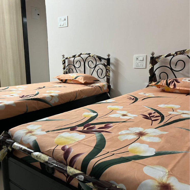 Bedroom, thane west Pg For Boys In Thane West 8979750