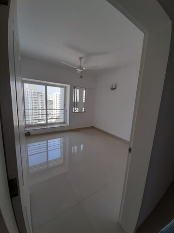 2 BHK Apartment For Rent in Vascon Forest County, Kharadi