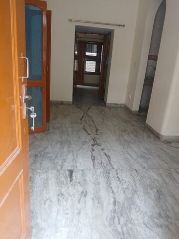 Living Room in 1.5 BHK Independent House at Sector 19 – for Rent