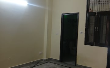 2 BHK Villa For Rent in RWA Apartments Sector 122, Sector 122