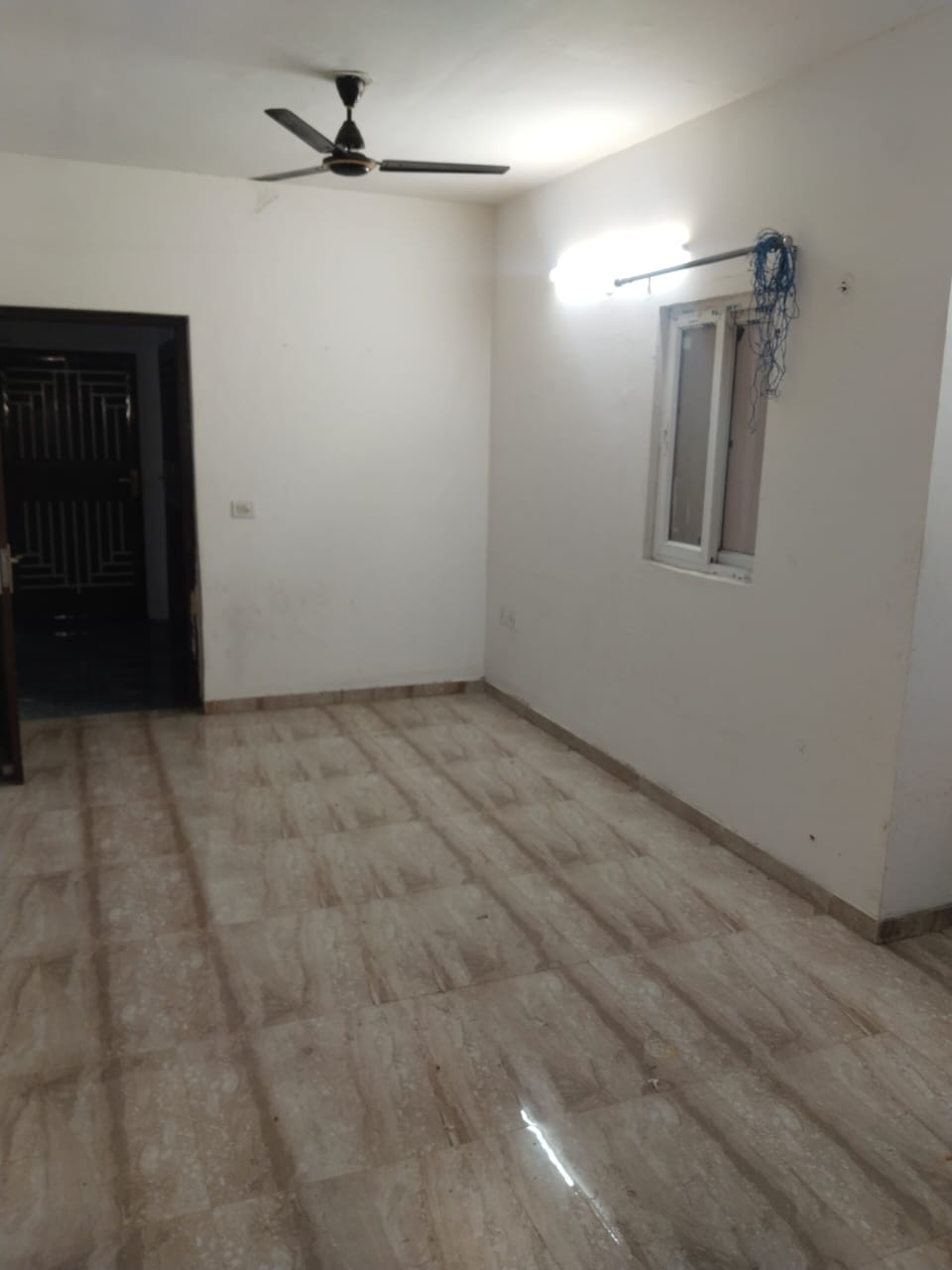 2 BHK Apartment For Rent in Pivotal Devaan