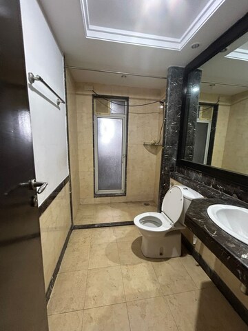 Kitchen in 4 BHK Apartment at Hiranandani Meadows, Manpada – for Rent
