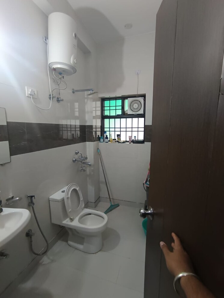 Master Bedroom, sector 45 3 Bedroom 1800 Sq.Ft. Builder Floor In Sector 45 Gurgaon 8979877