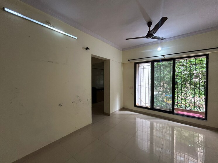 Room, raunak-unnathi-woods-phase-4-and-5 1 Bedroom 450 Sq.Ft. Apartment In Ghodbunder Road Thane 8979880