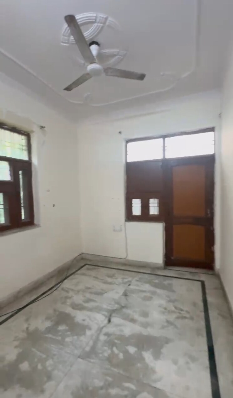 undefined, sector 21d 2 Bedroom 108 Sq.Ft. Builder Floor In Sector 21d Faridabad 8979891