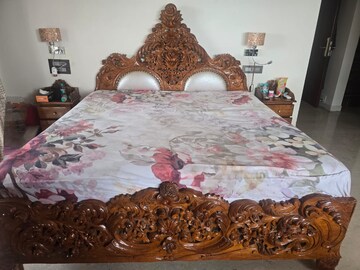 Bedroom in 3.5 BHK Apartment at Kolte Maestros, Wanowrie – for Rent